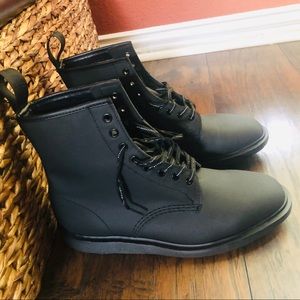 Dr. Martens Whiton Black Reflective Boot